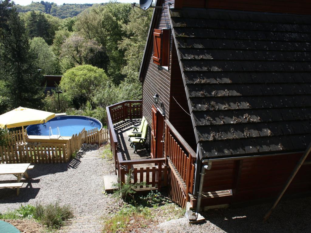 Pretty Chalet In Beaulieu With Private Pool Exterior photo
